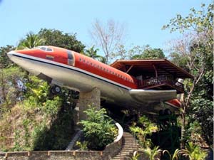 Хотелът самолет в Коста Верде